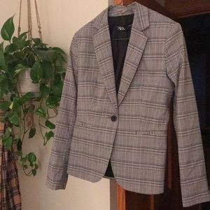 Women’s Plaid Blazer